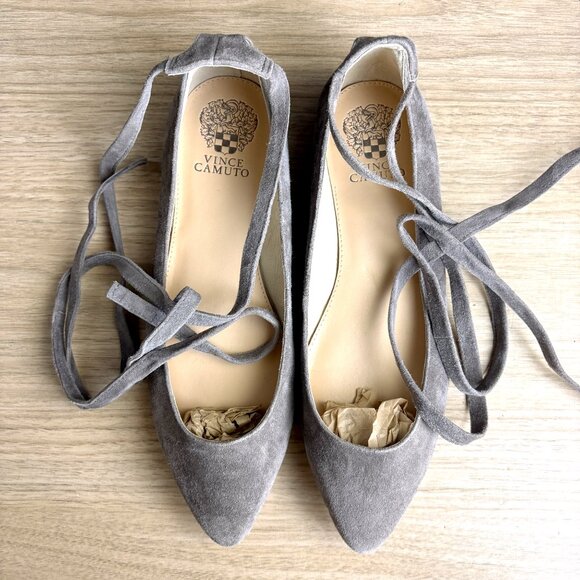 Vince Camuto greige suede lace-up flats - size 9M - Picture 2 of 11